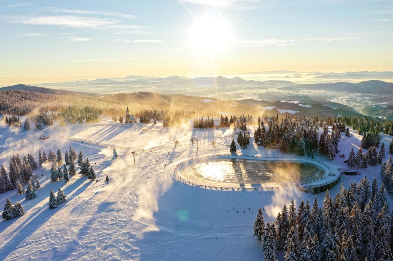 Hotel Natura Rogla Buitenkant foto